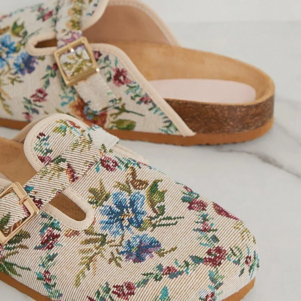 Multicolor Elegant Women's Floral Print Round Toe Adjustable Buckle Strap Flats